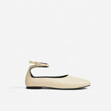 Manu Ballet Flats With Cross Over Ankle Strap Vanilla Soft Side