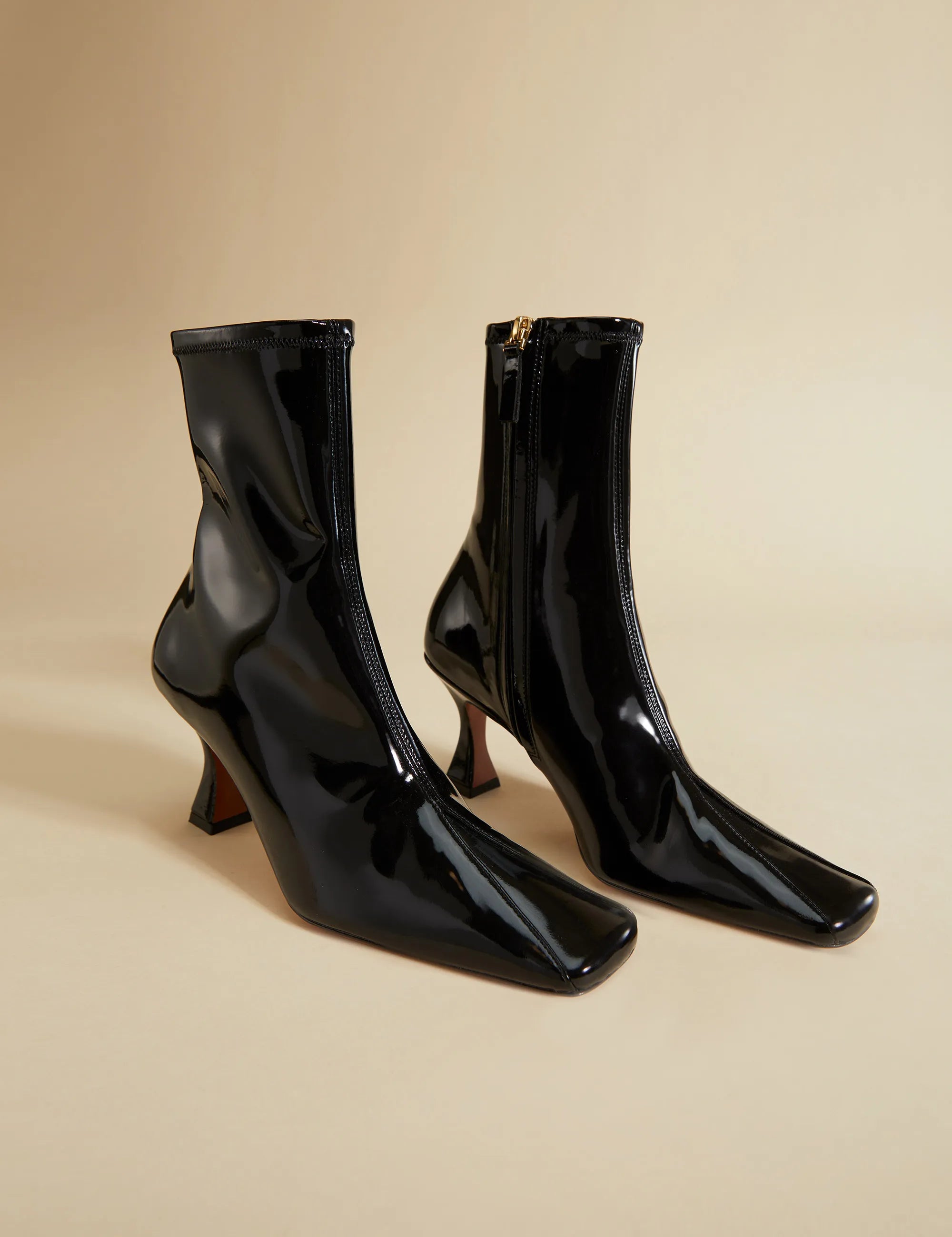 Duck Boots Stretch Vegan Patent Black