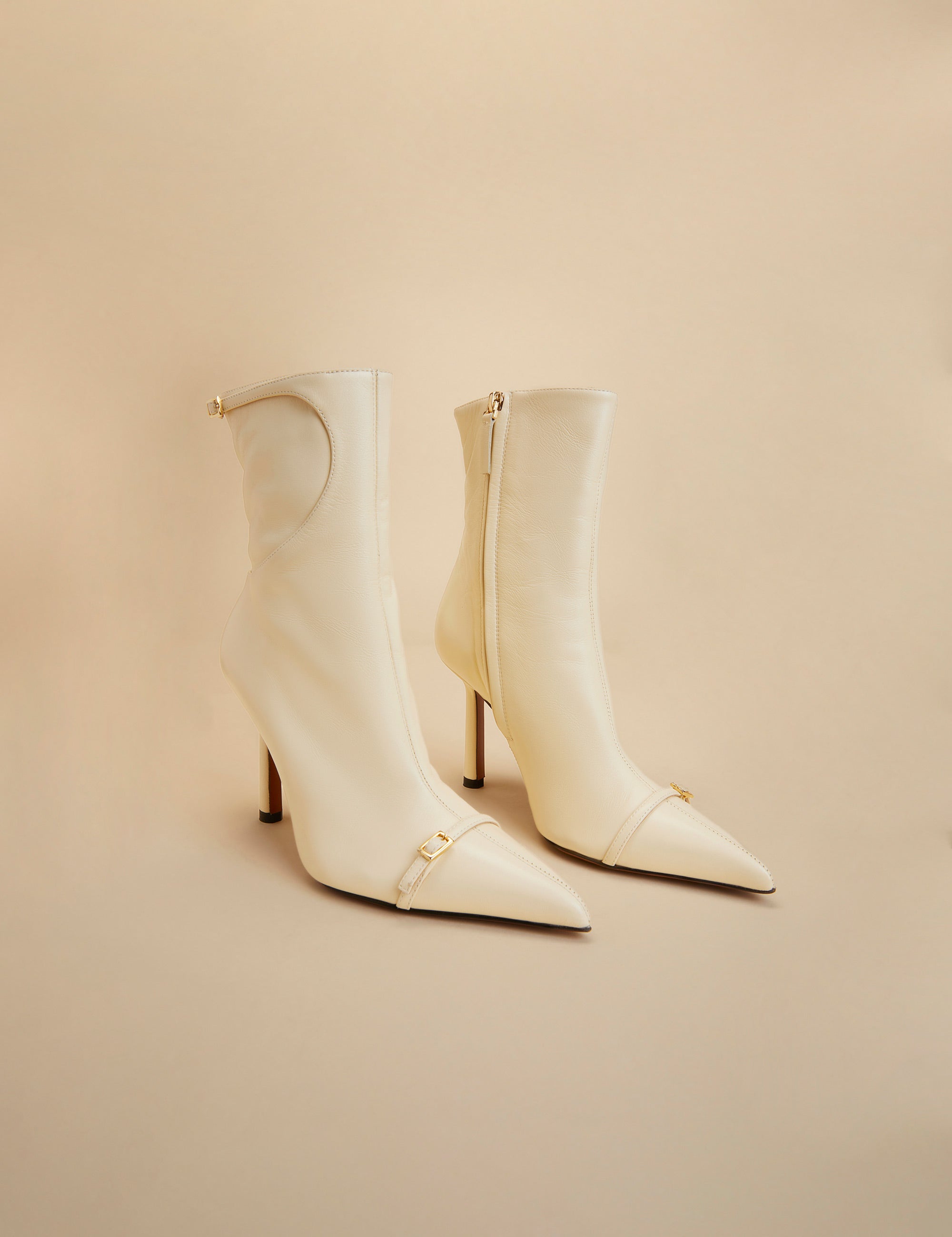 Pointy Toe Ankle Boots Vanilla Soft