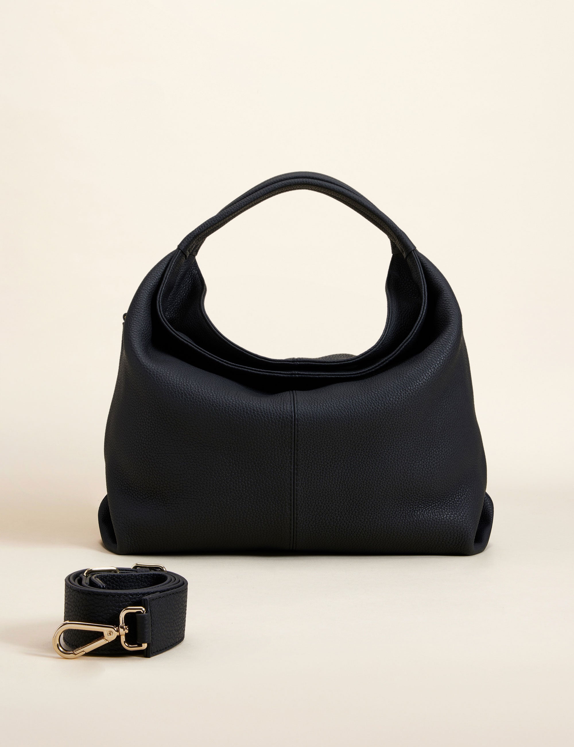 Gala Black Front