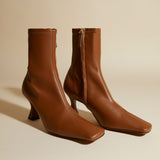 Duck Boots Stretch Vegan Leather Walnut