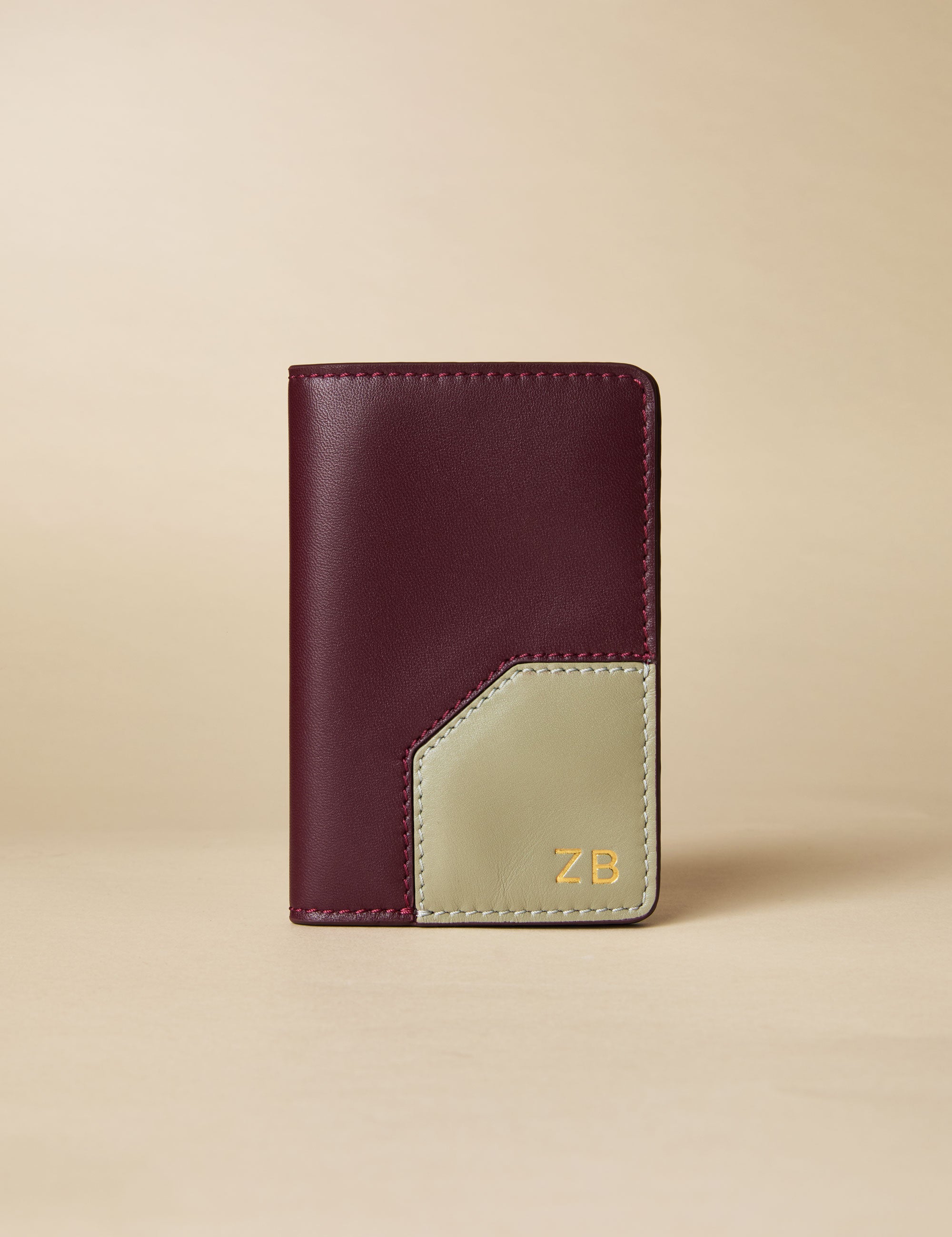 Manu Passport Case Merlot & Sage Soft Details