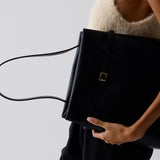 Tote du Jour Black Soft on model